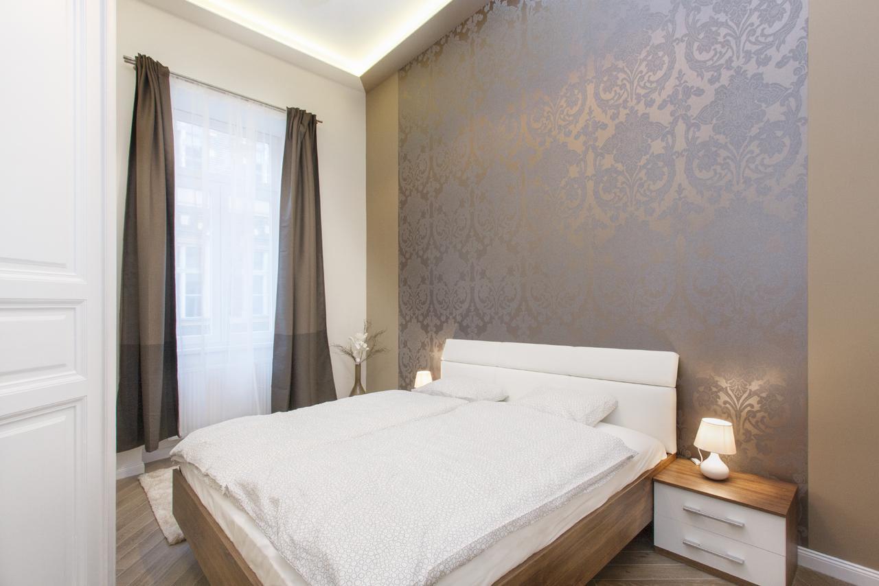 Jenny Luxury Two Bedrooms Apartment. Βουδαπέστη Εξωτερικό φωτογραφία